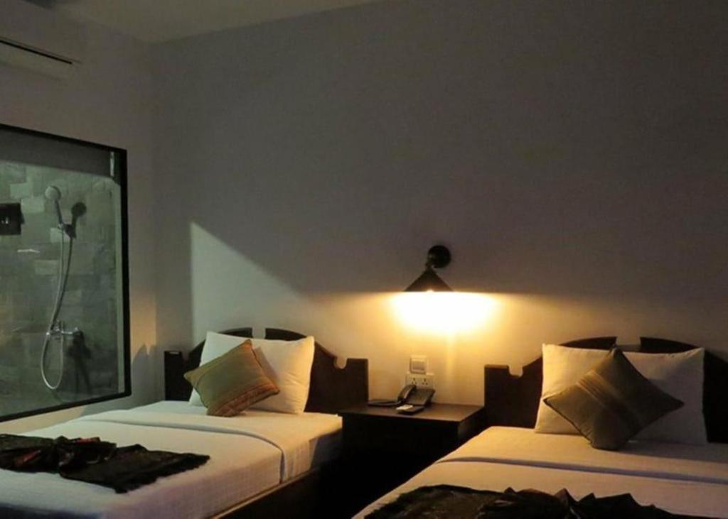 Yeak Loam Hotel Banlung Eksteriør billede